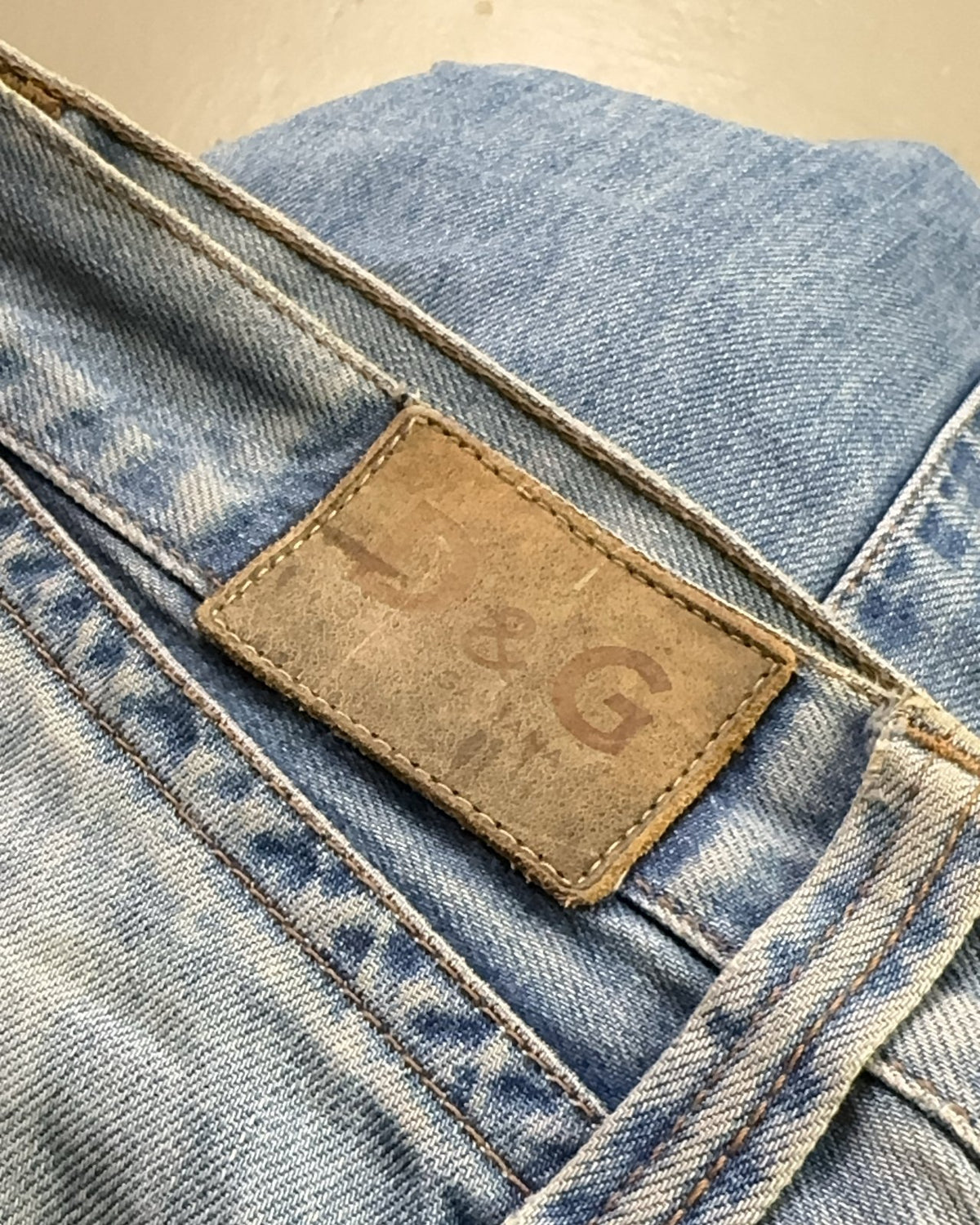 2000's Dolce & Gabbana Baggy/Bootcut Jeans *very rare 37x34 (XL) - Lennys Vintage