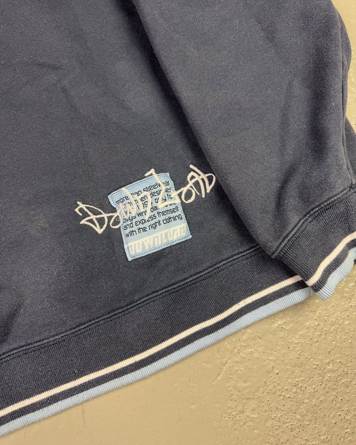 2000's Download Hip Hop Sweater *rare (L) - Lennys Vintage