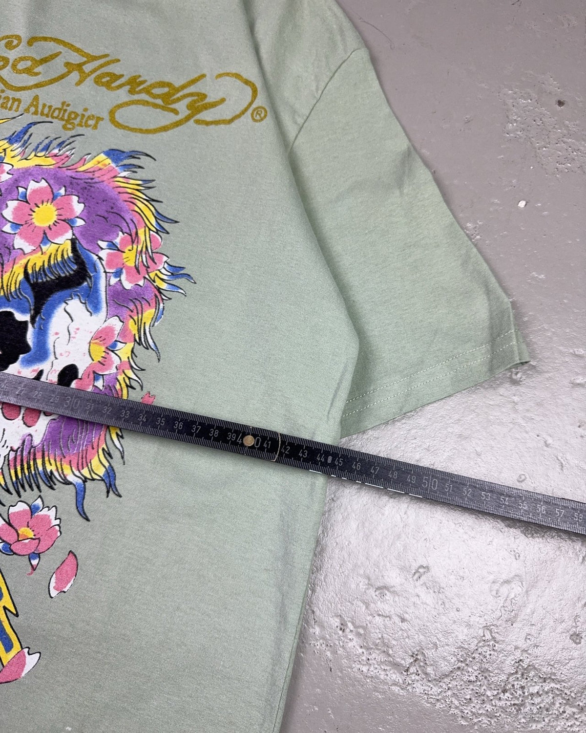 2000's Ed Hardy T-shirt *rare (S) - Lennys Vintage