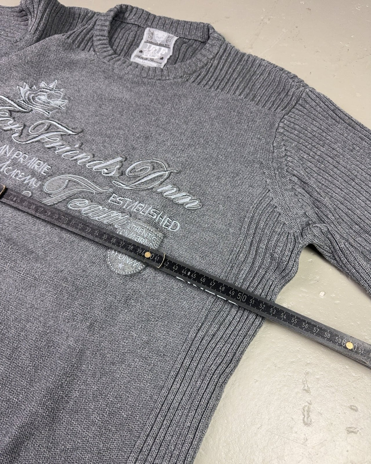 2000's FF Knit Sweater * (XL) - Lennys Vintage