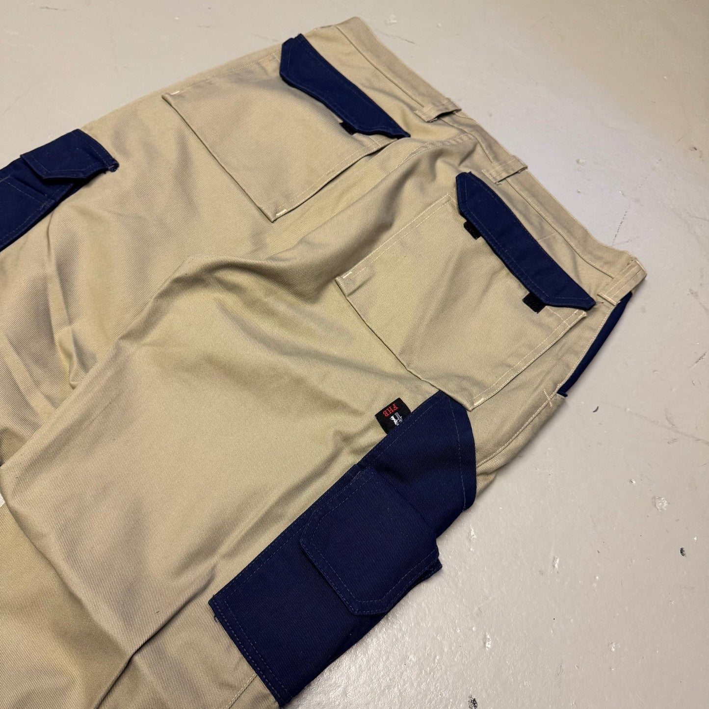 2000‘s FHB Baggy Workpants 36x32 - Lennys Vintage