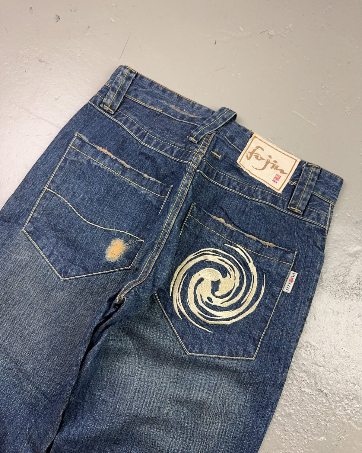 2000's Fujin Japanese Straight/Baggy Jeans *rare 28x32 (S) - Lennys Vintage