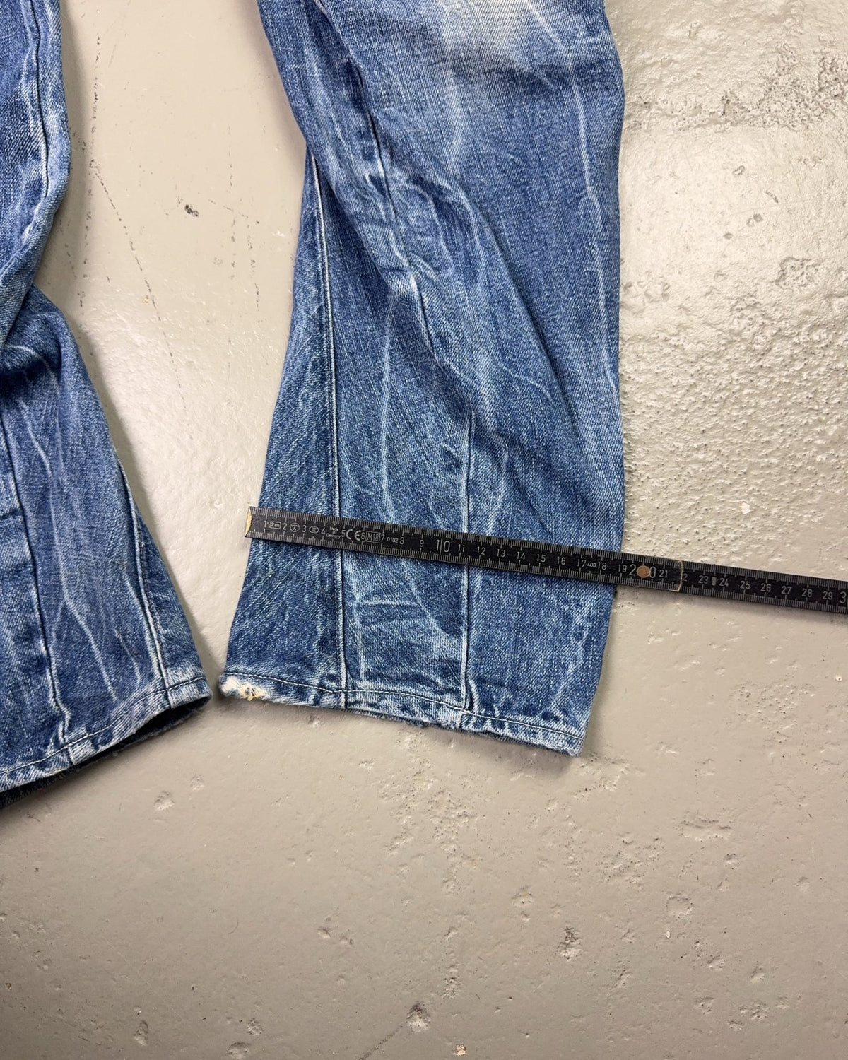 2000's G-star Straight Jeans *rare 31x32 (M) - Lennys Vintage