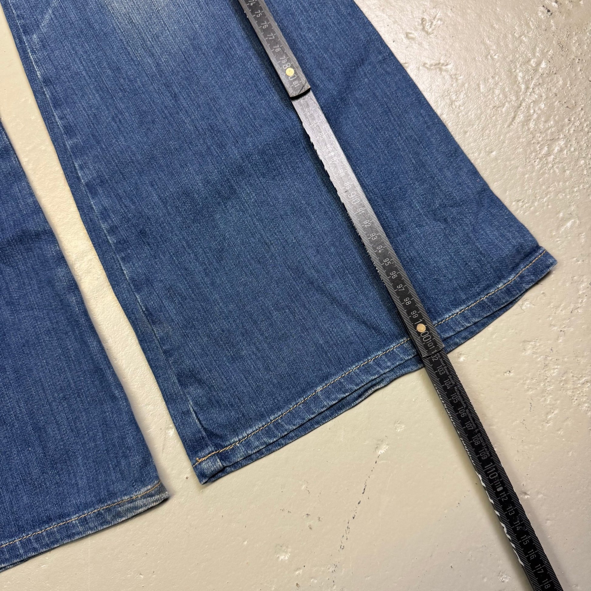 2000’s Gas Low Waist Bootcut Jeans Women’s (Size 27) - Lennys Vintage