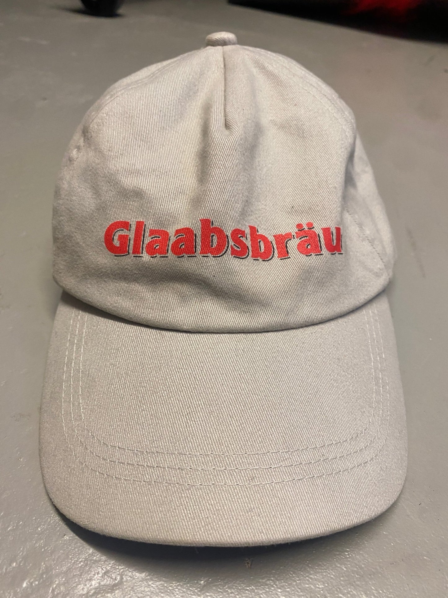2000‘s Glaasbräuer Cap (One Size) - Lennys Vintage