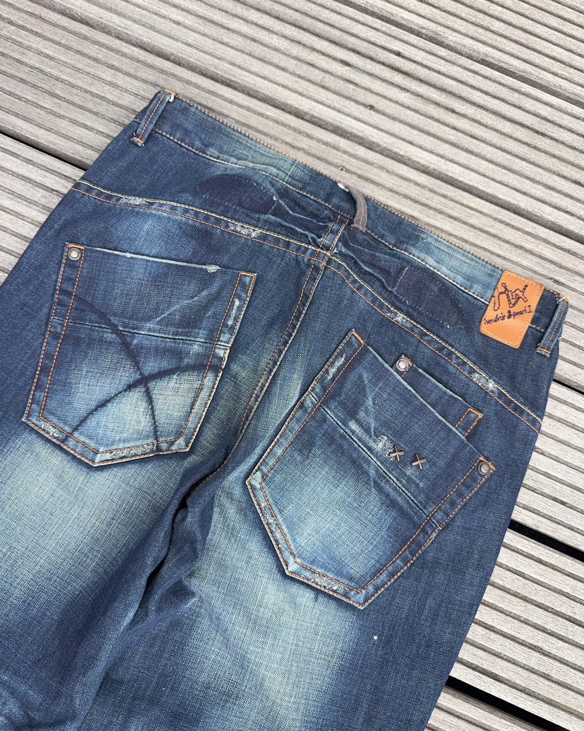 2000's Hendrix Japanese Straight/Baggy Jeans *rare 38x34 (XXL) - Lennys Vintage