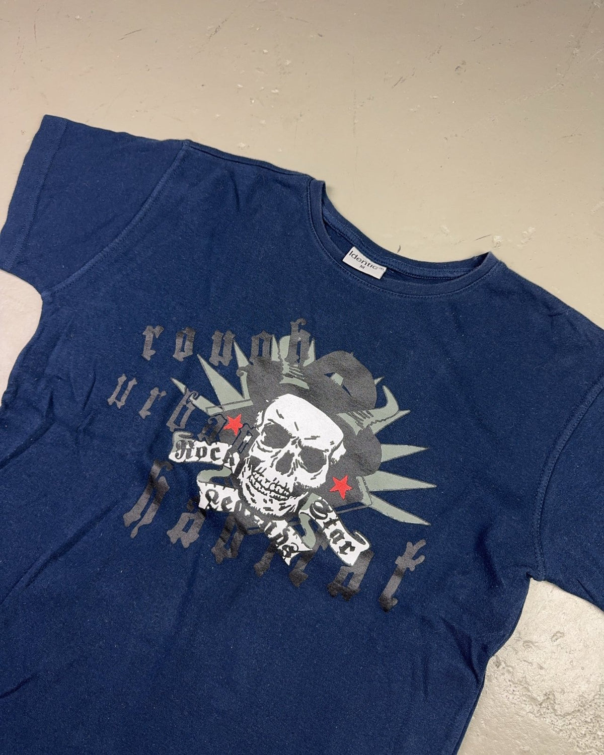 2000's Identic Skull T-shirt * (M) - Lennys Vintage