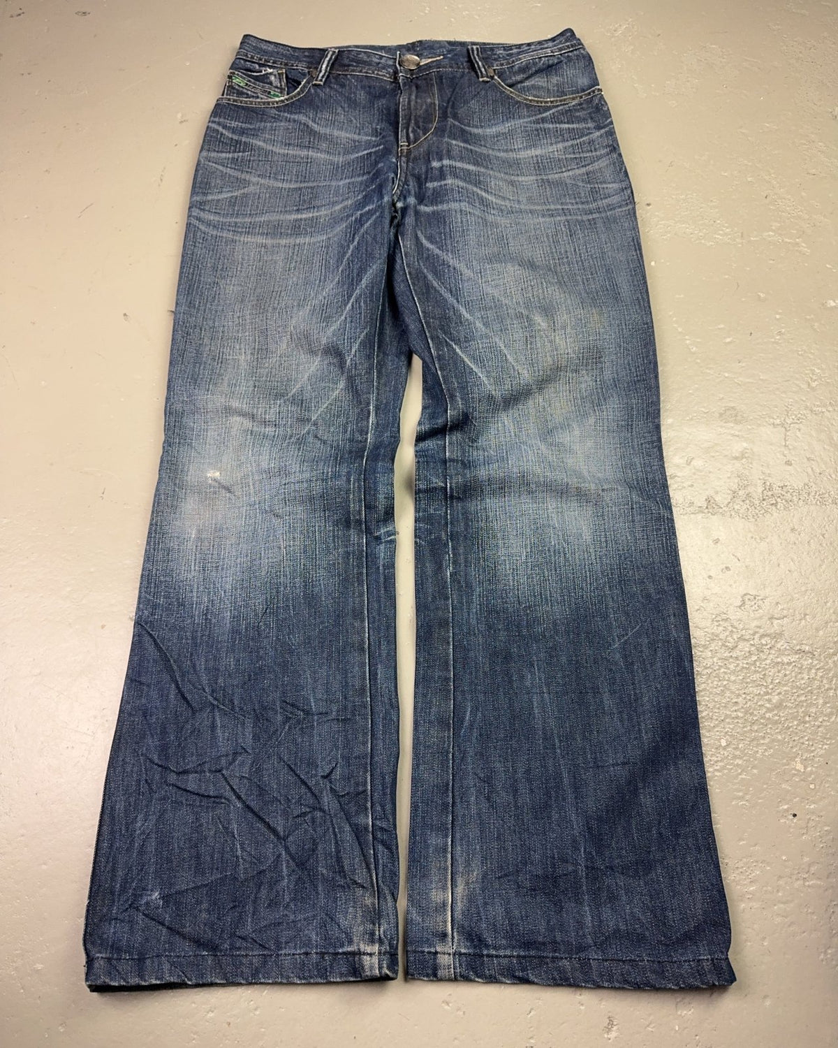 2000's Izzvati Japanese Baggy/Bootcut Jeans *very rare 32x32 (M) - Lennys Vintage