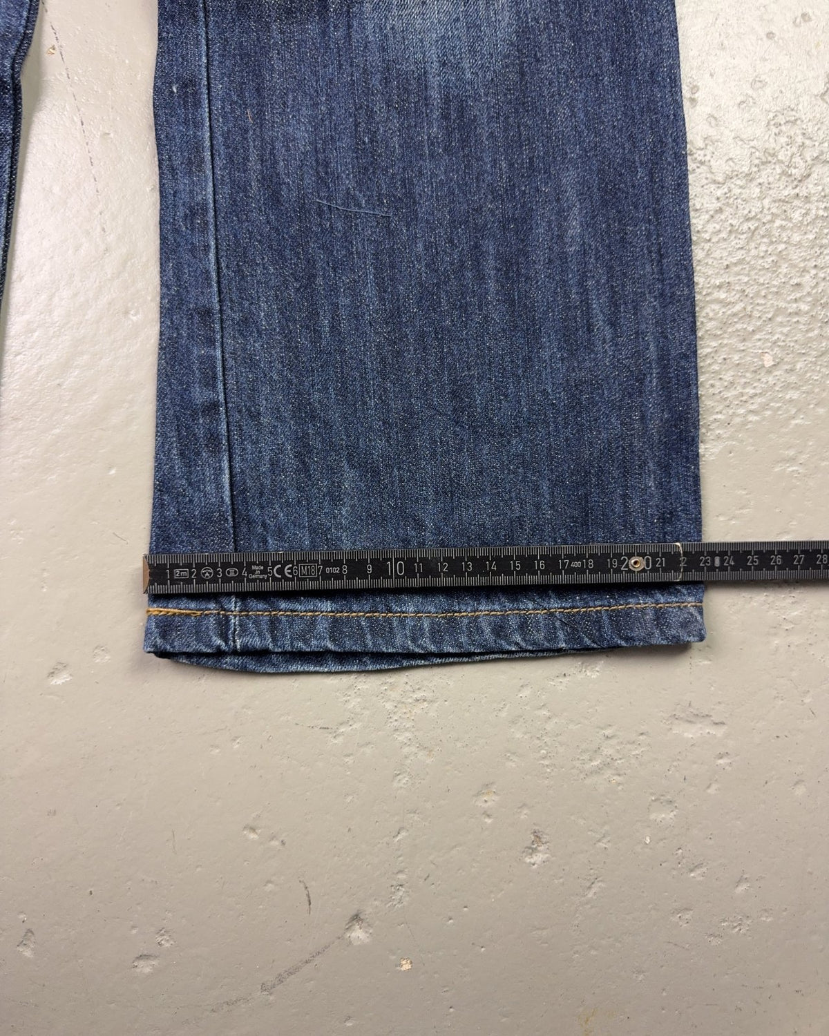 2000's Japanese Baggy/Bootcut Jeans *rare 32x32 (M) - Lennys Vintage