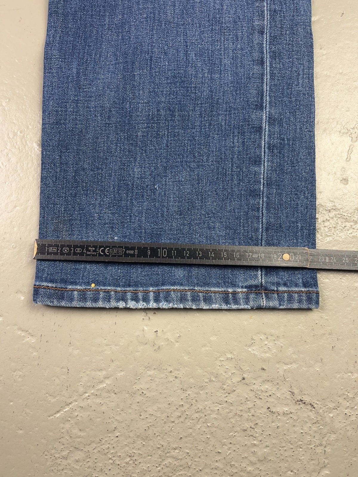 2000's Joop! Baggy/Bootcut Jeans * 36x32 (XL) - Lennys Vintage