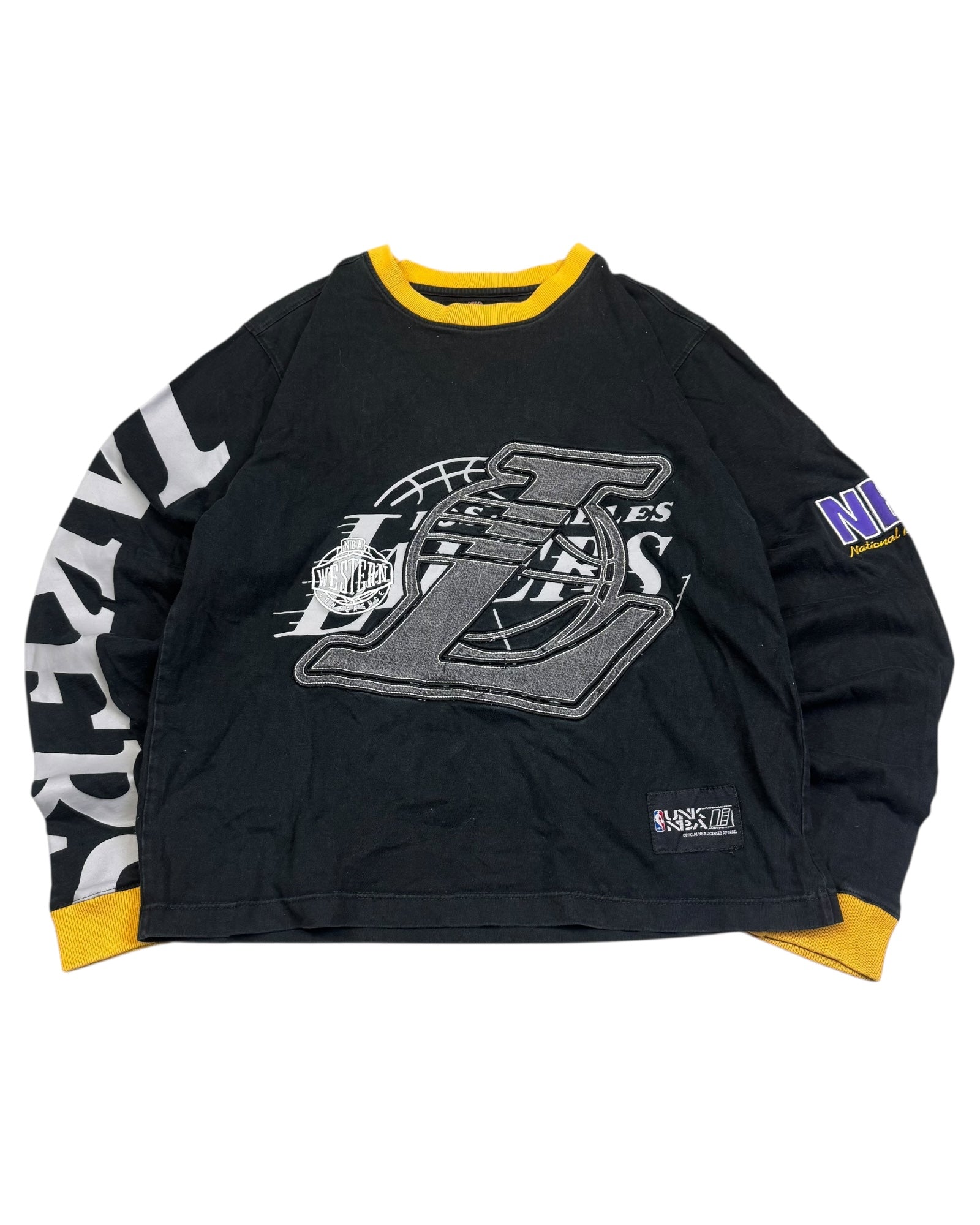 2000‘s LA Lakers Basketball Sweater *rare (M) - Lennys Vintage