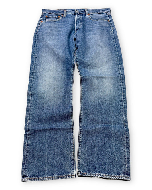 2000‘s Levi‘s 501 Jeans 34x30 - Lennys Vintage