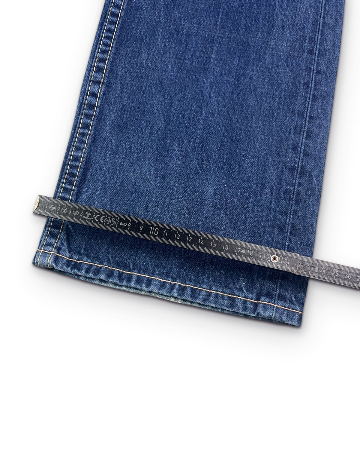 2000's Levi's Baggy/Bootcut Jeans Women's *rare 32x32 (M) - Lennys Vintage