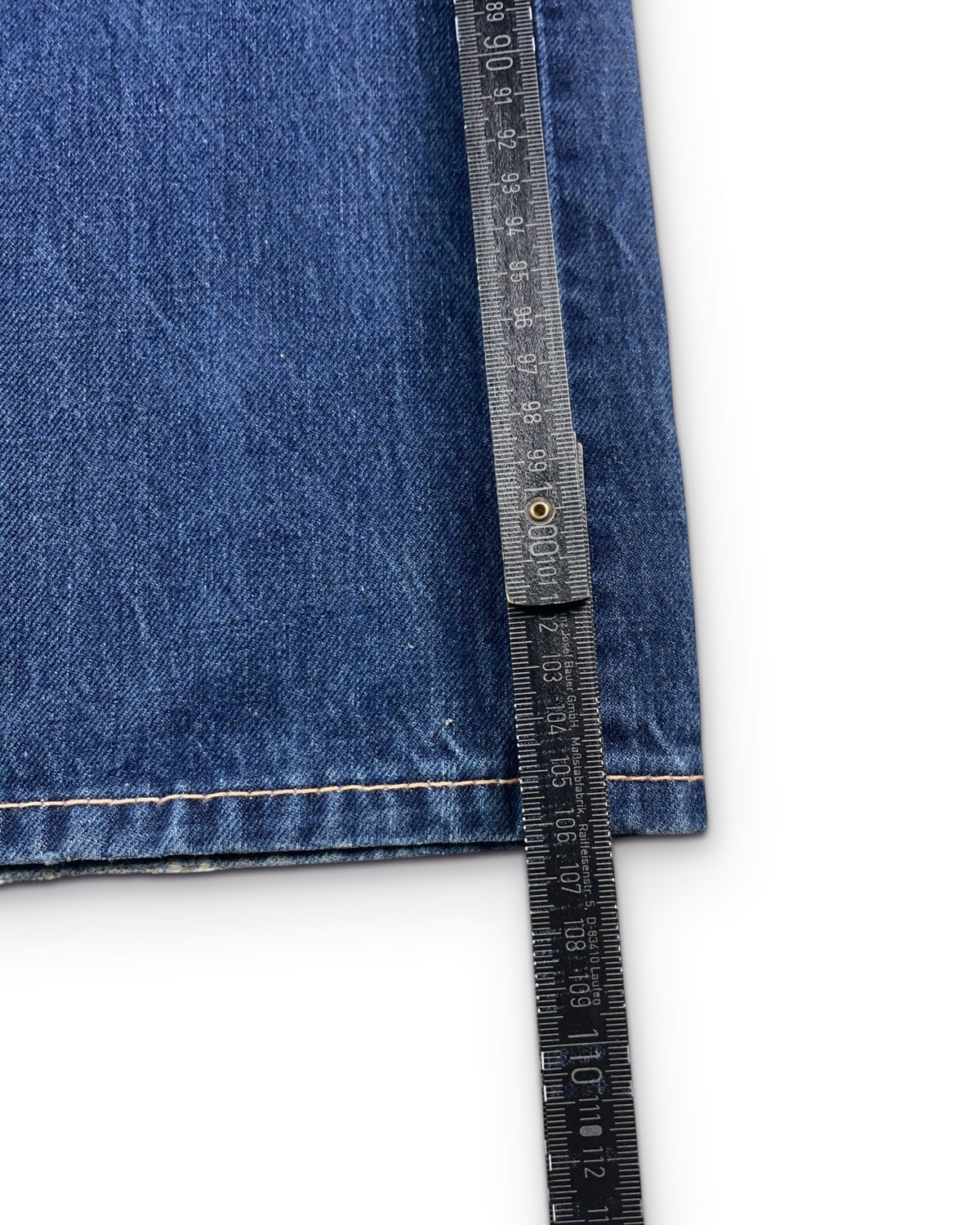 2000's Levi's Baggy/Bootcut Jeans Women's *rare 32x32 (M) - Lennys Vintage