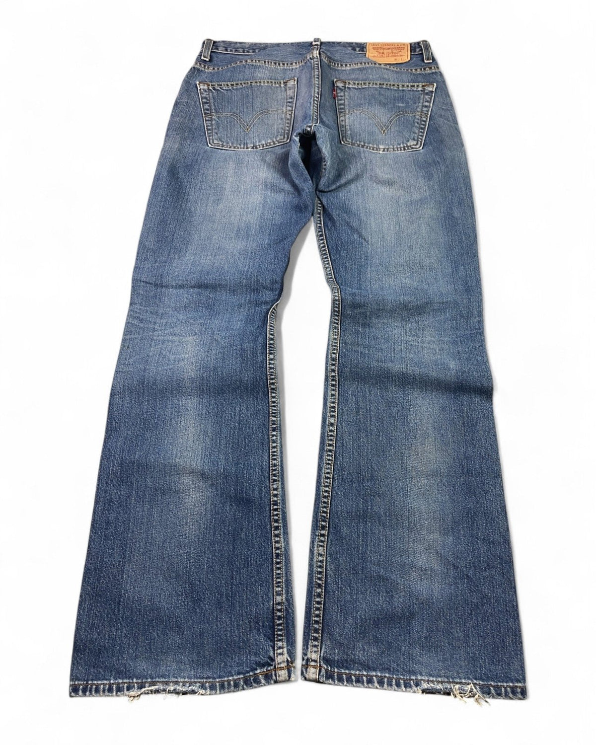 2000's Levi's Bootcut/Flared Jeans * 33x34 (L) - Lennys Vintage