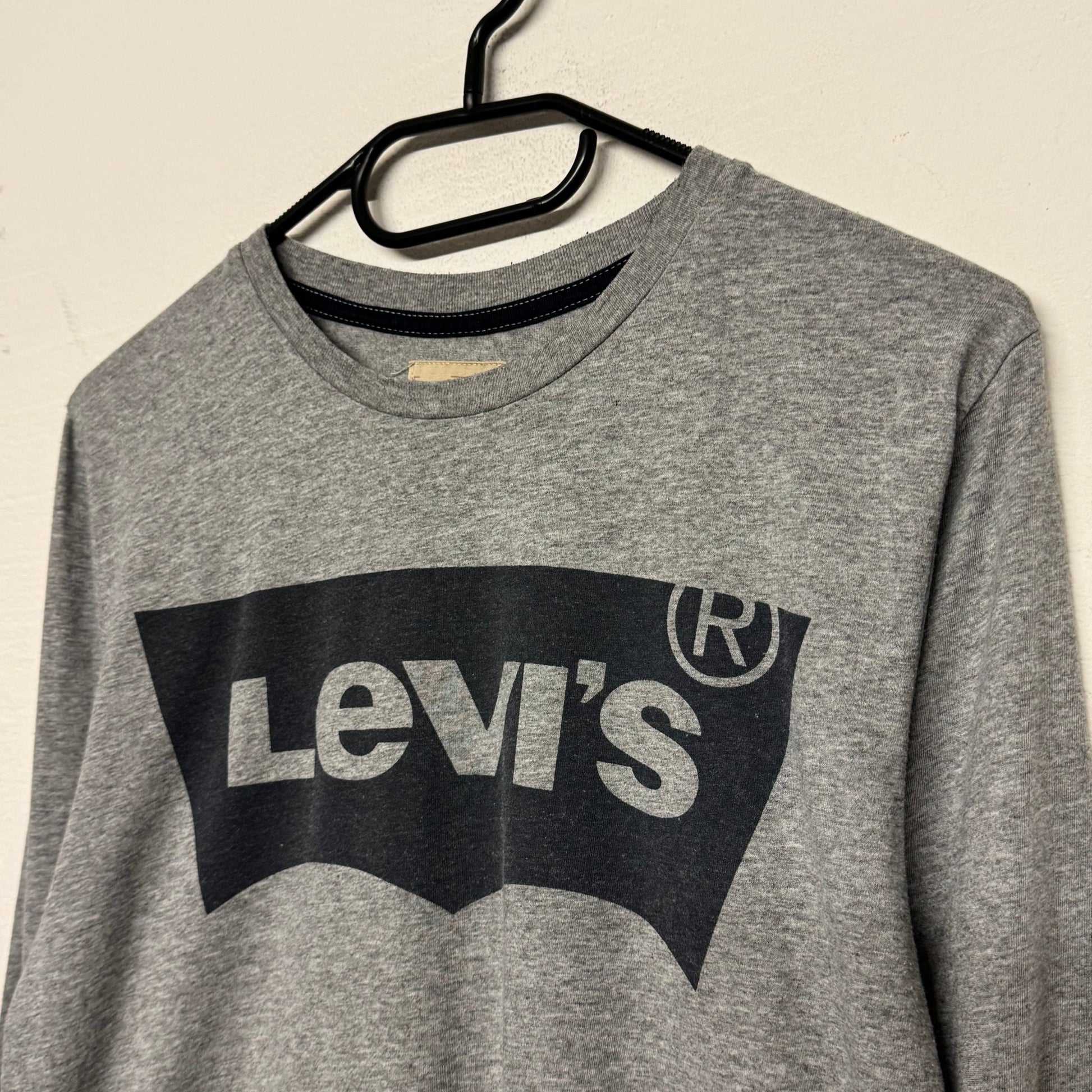 2000‘s Levi‘s Longsleeve (S) - Lennys Vintage