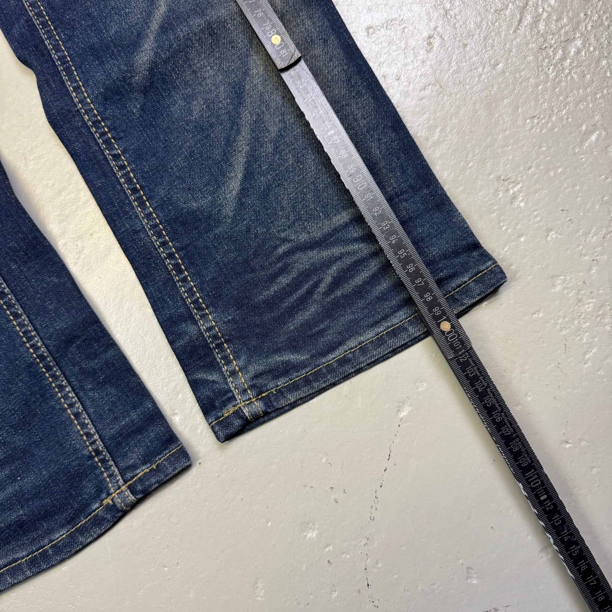 2000‘s Lolita by Concert Club Japanese Low Waist Jeans Women‘s *very rare (Size 27) - Lennys Vintage