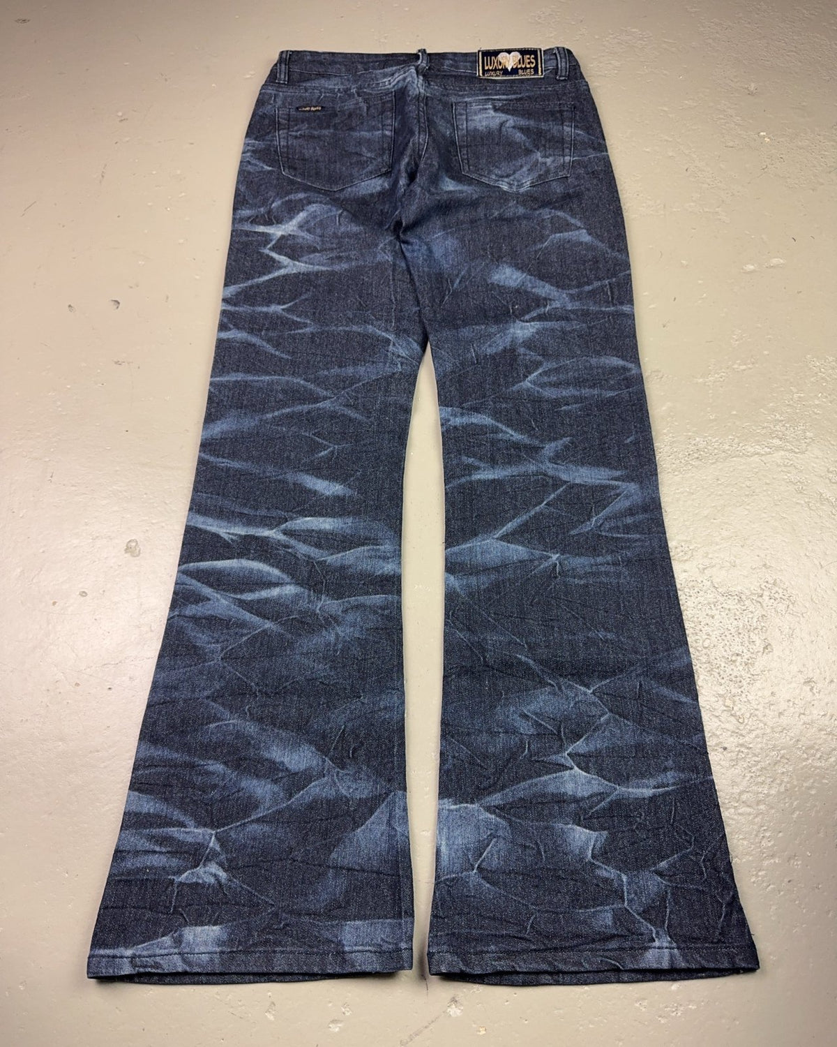 2000's Luxury Blue Bootcut/Flared Jeans Women's *rare 30x32 (M) - Lennys Vintage