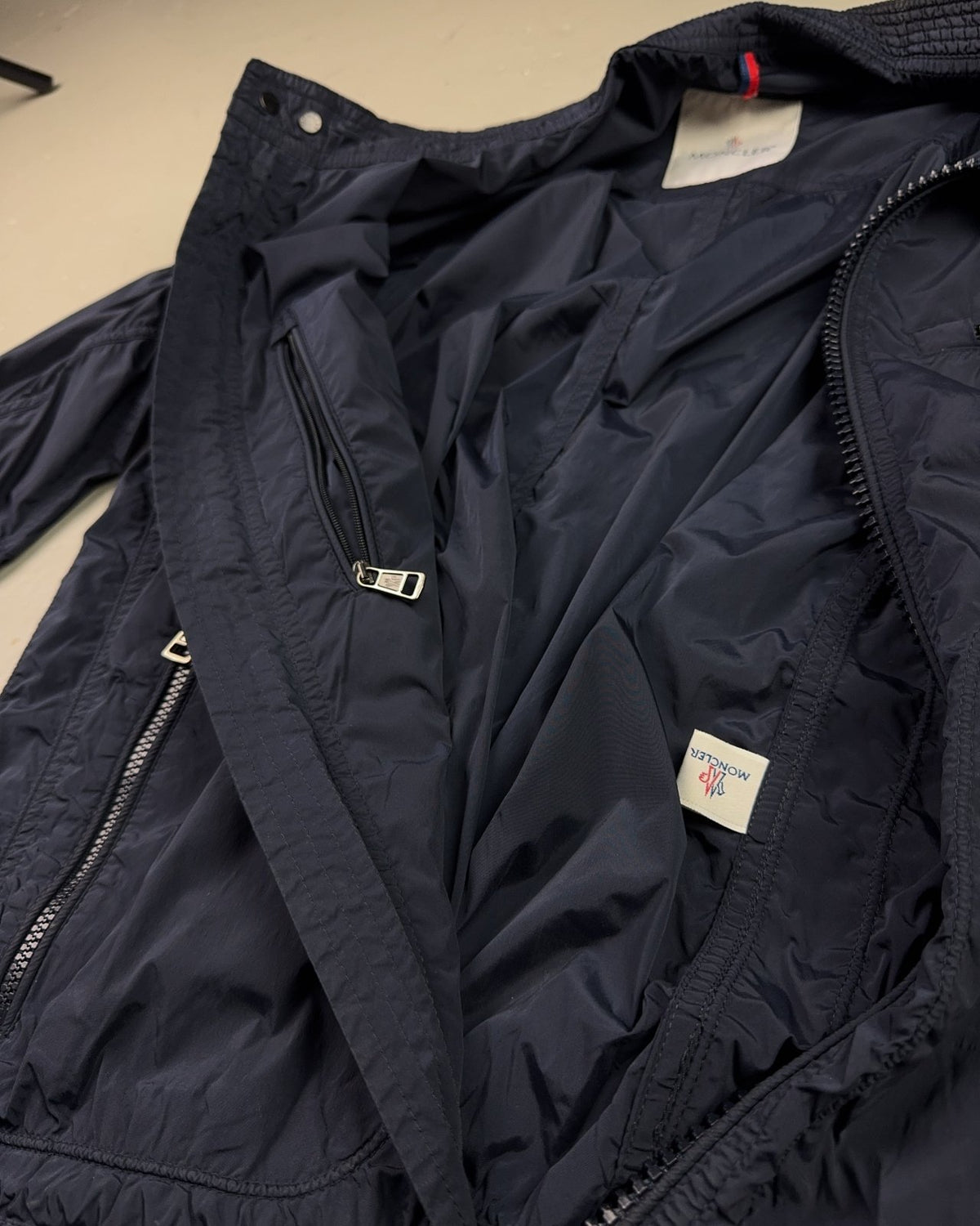 2000's Moncler Light Jacket *rare (XL) - Lennys Vintage