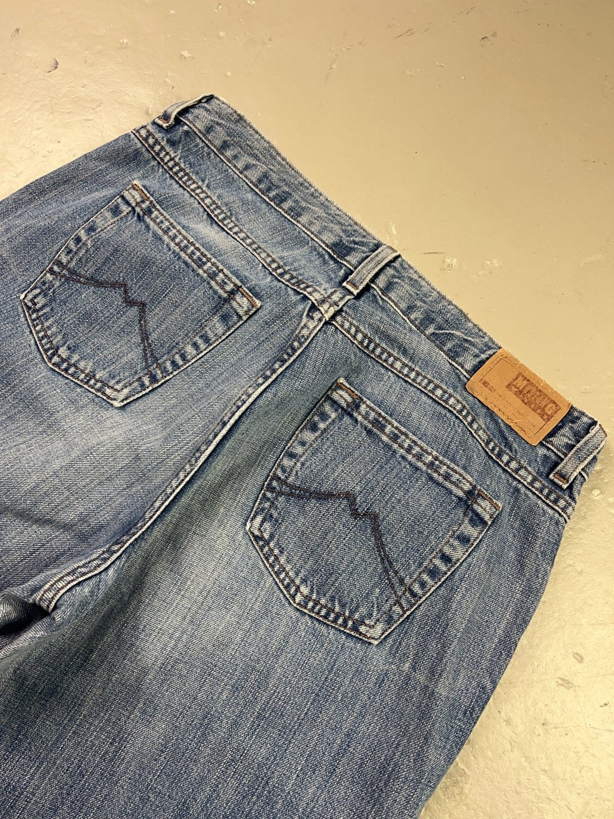 2000's Mustang Bootcut/Flared Jeans * 30x32 (M) - Lennys Vintage