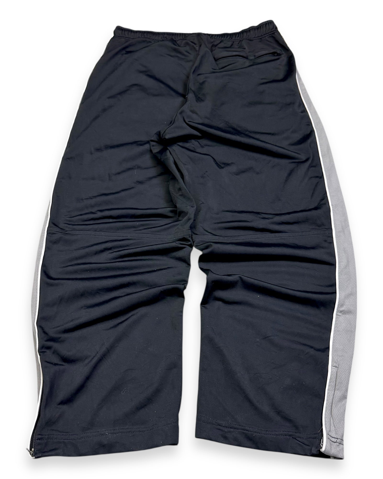 2000’s Nike Baggy Trackpants (L) - Lennys Vintage