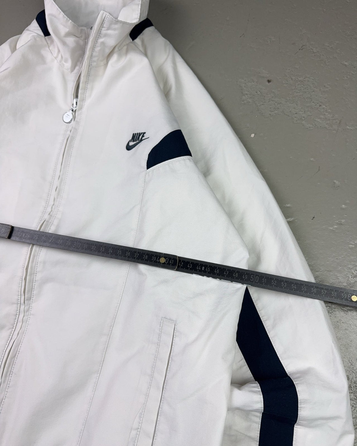 2000's Nike Track Jacket *rare (S) - Lennys Vintage