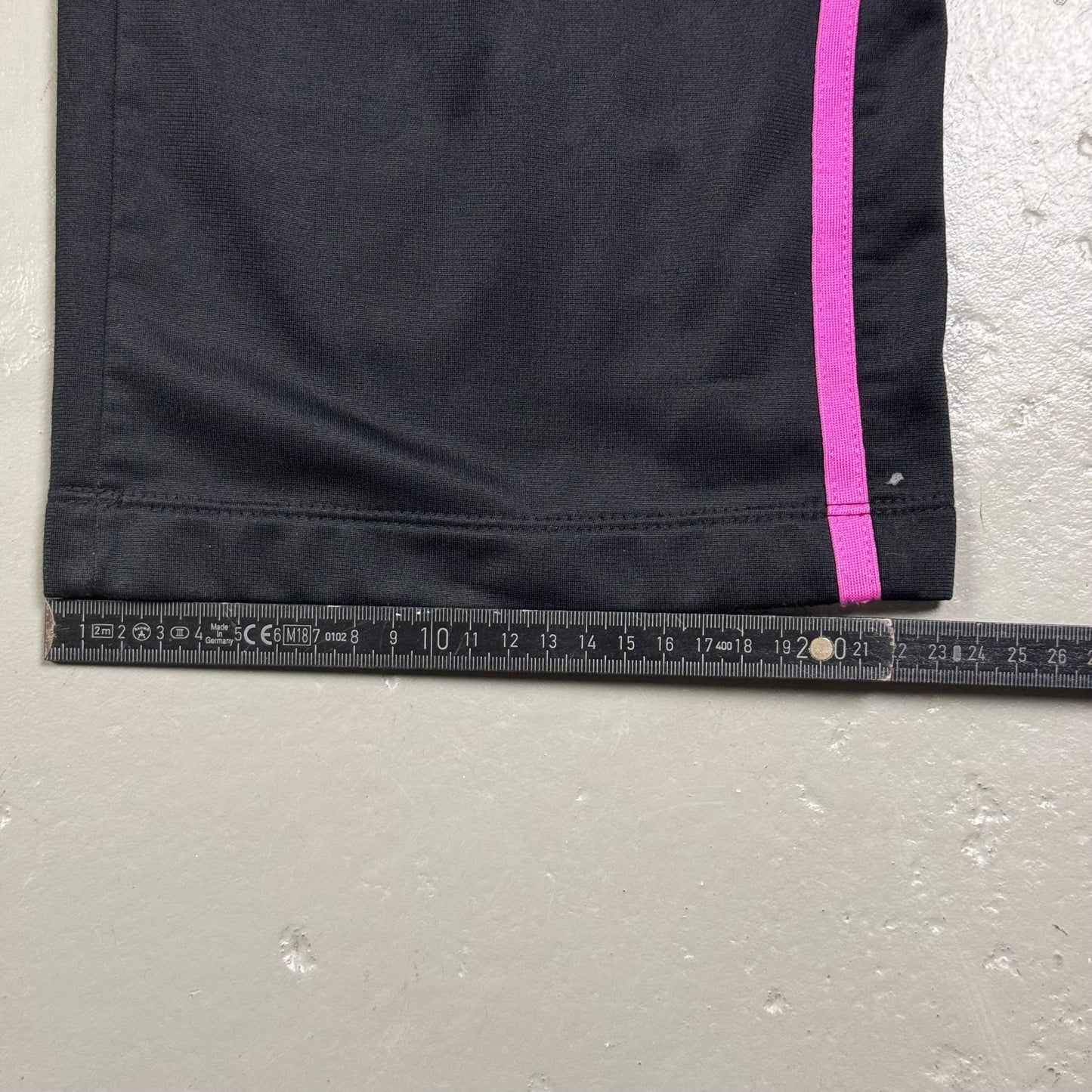2000‘s Nike Trackpants Women‘s (L) - Lennys Vintage