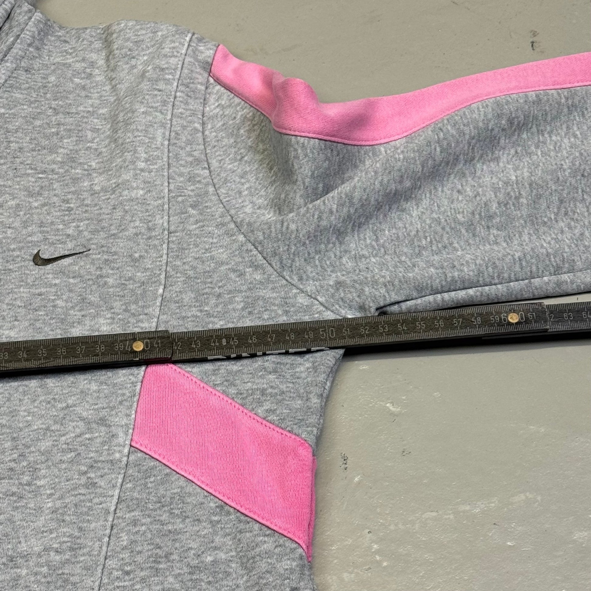 2000‘s Nike Zip Hoodie Women‘s (L) - Lennys Vintage