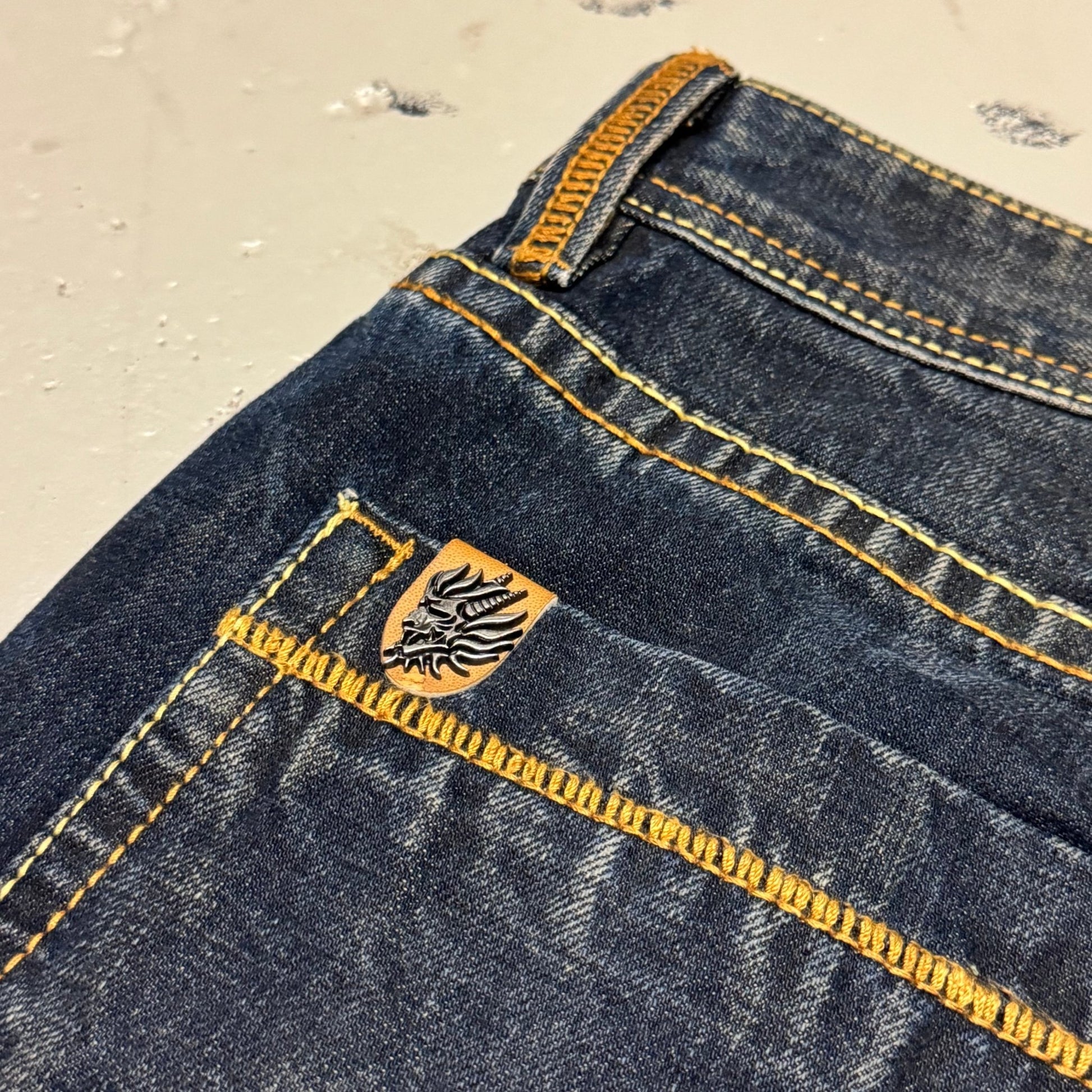 2000‘s Oniarai Japanese Straight Jeans *selten 32x31 - Lennys Vintage