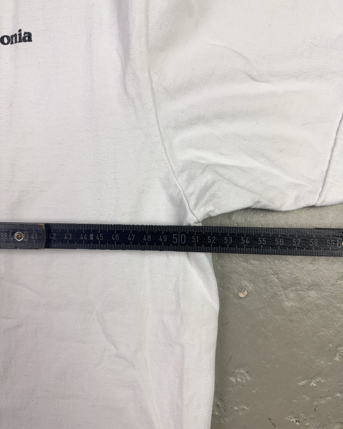 2000's Patagonia T-shirt *rare (L) - Lennys Vintage