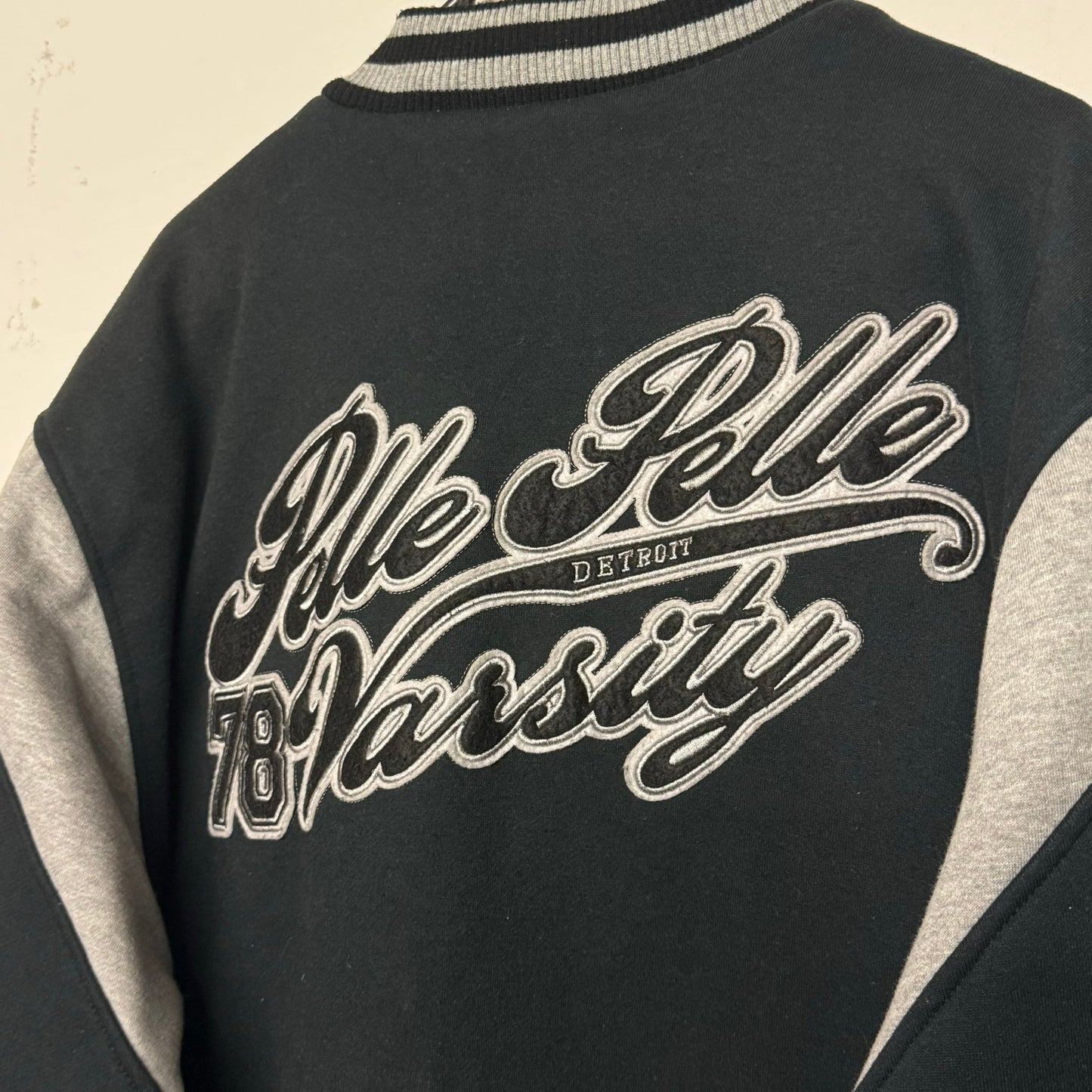 2000‘s Pelle Pelle Hip Hop Varsity Jacket *very rare (XL) - Lennys Vintage