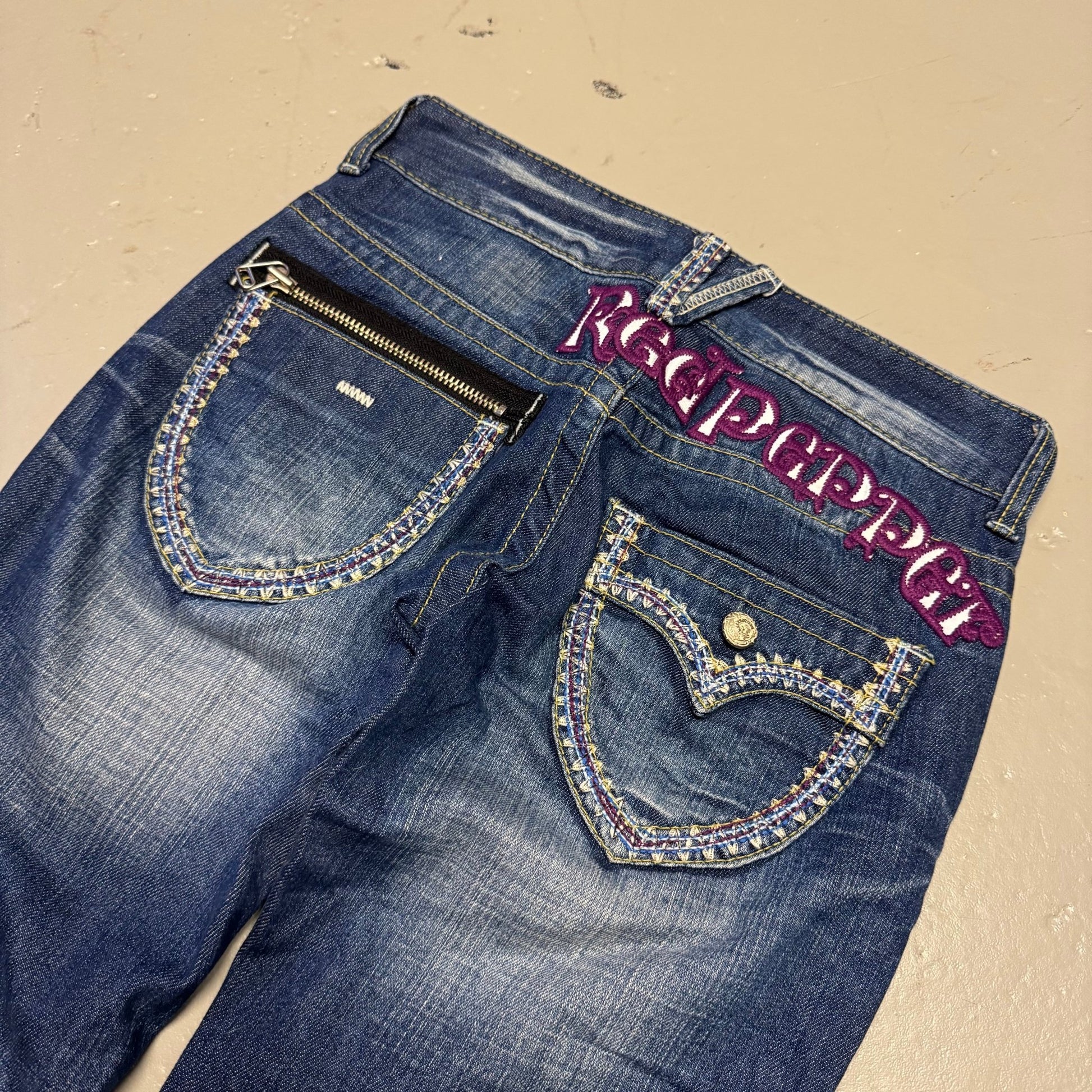 2000‘s Red Pepper Japanese Vintage Bootcut Jeans Women‘s *selten 26x30 - Lennys Vintage