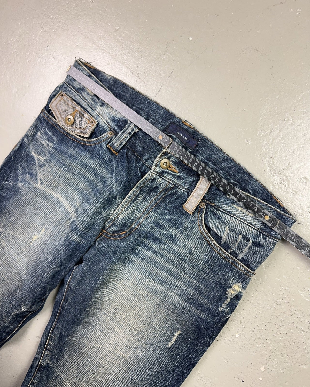 2000's Rna Inc. Japanese Archive Straight/Bootcut Jeans *very rare 33x32 (M) - Lennys Vintage