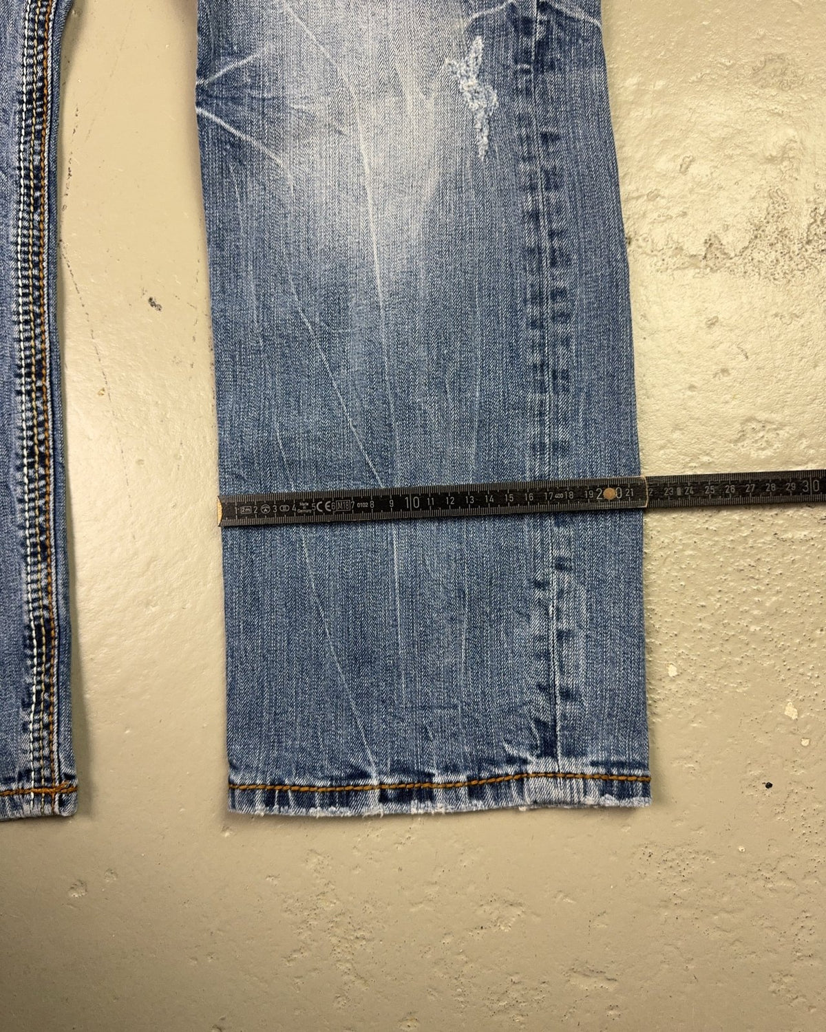 2000's Rock Revival Straight/Baggy Jeans *rare 36x30 (XL) - Lennys Vintage