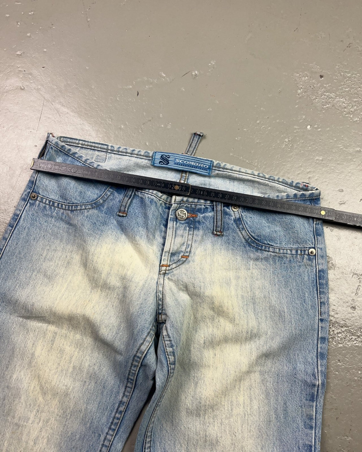 2000's Scombro Low Waist/Bootcut Jeans Women's * 30x32 (M) - Lennys Vintage
