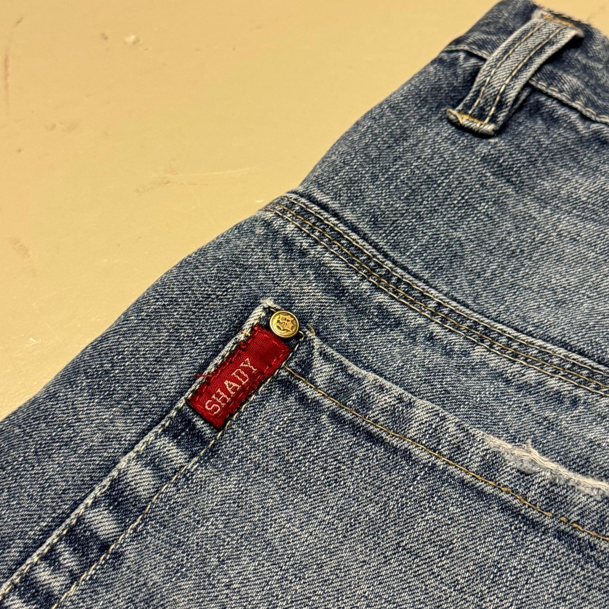 2000‘s Shady ltd. Hip Hop Shorts/Jorts *rare (W38) - Lennys Vintage