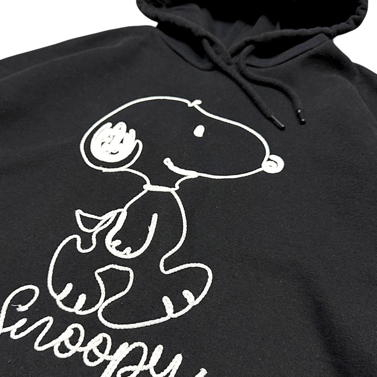 2000‘s Snoopy Hoodie Cropped Fit (M) - Lennys Vintage