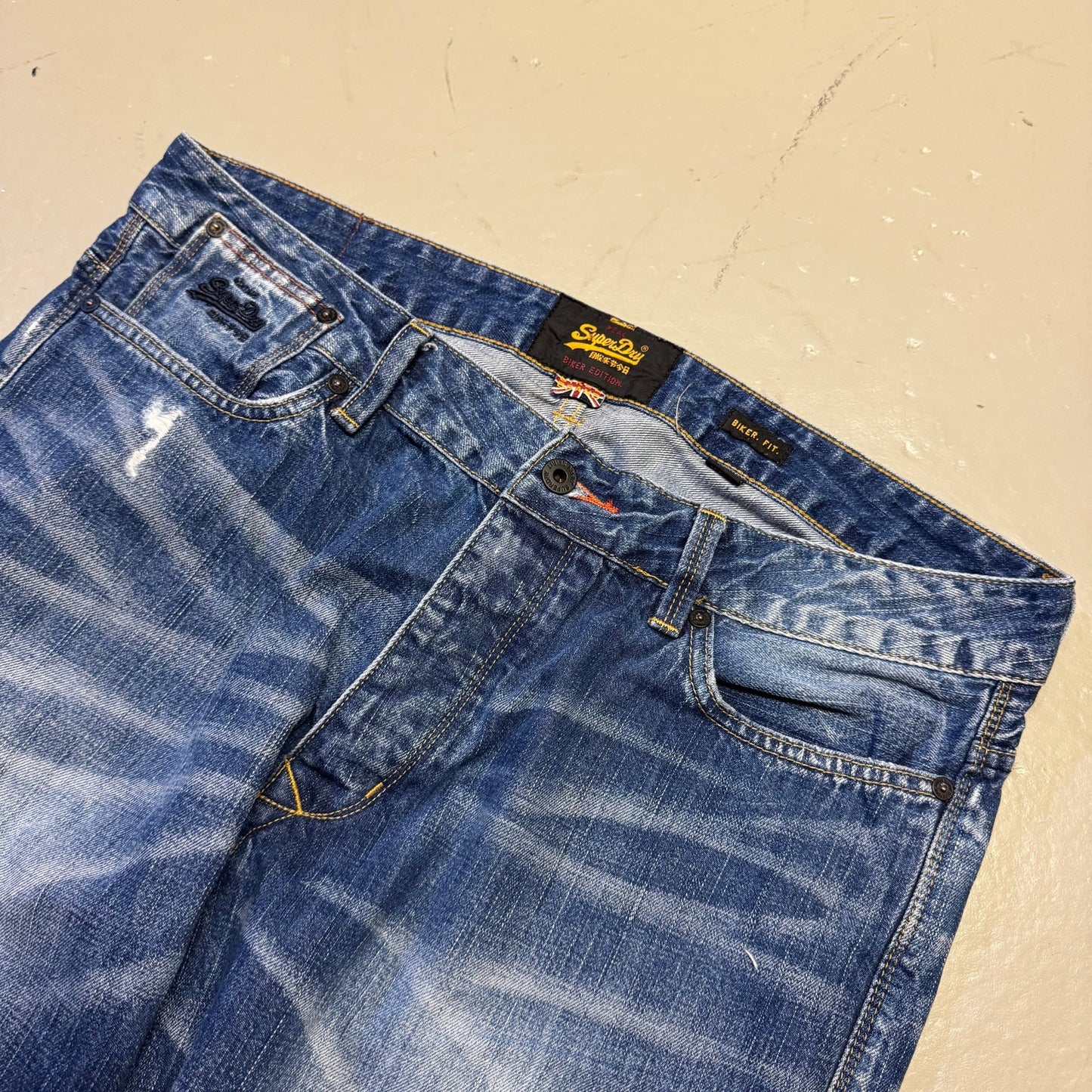 2000‘s Superdry Baggy Jeans 36x28 - Lennys Vintage