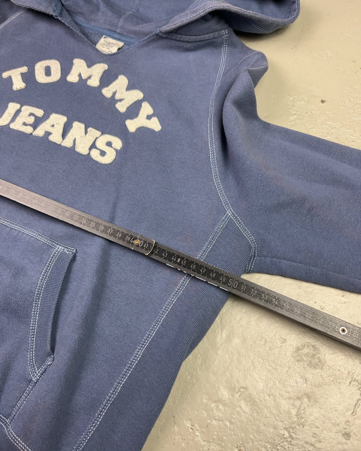2000's Tommy Hilfiger Hoodie Women's * (L) - Lennys Vintage