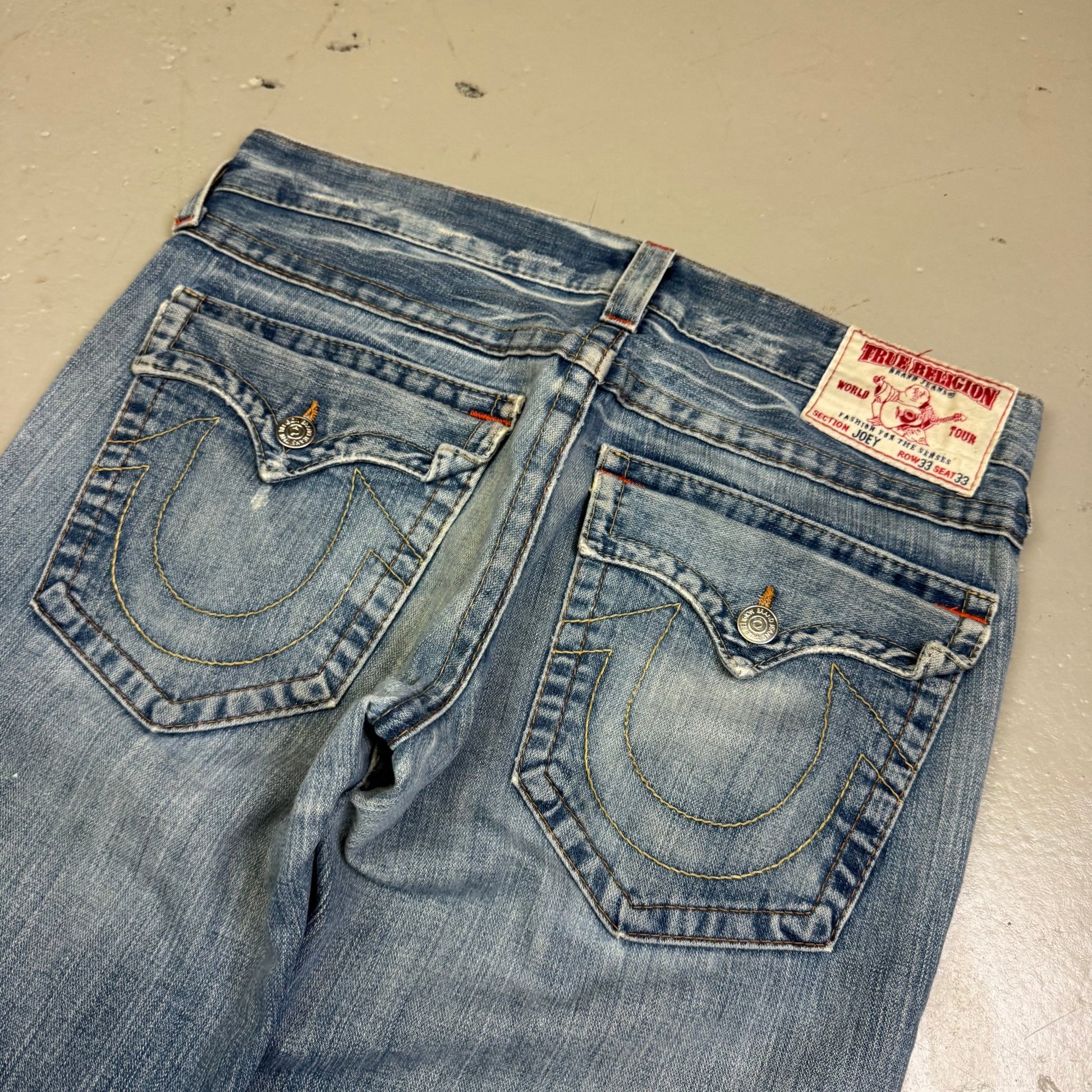 2000’s True Religion Baggy/Bootcut Jeans 36x29 - Lennys Vintage