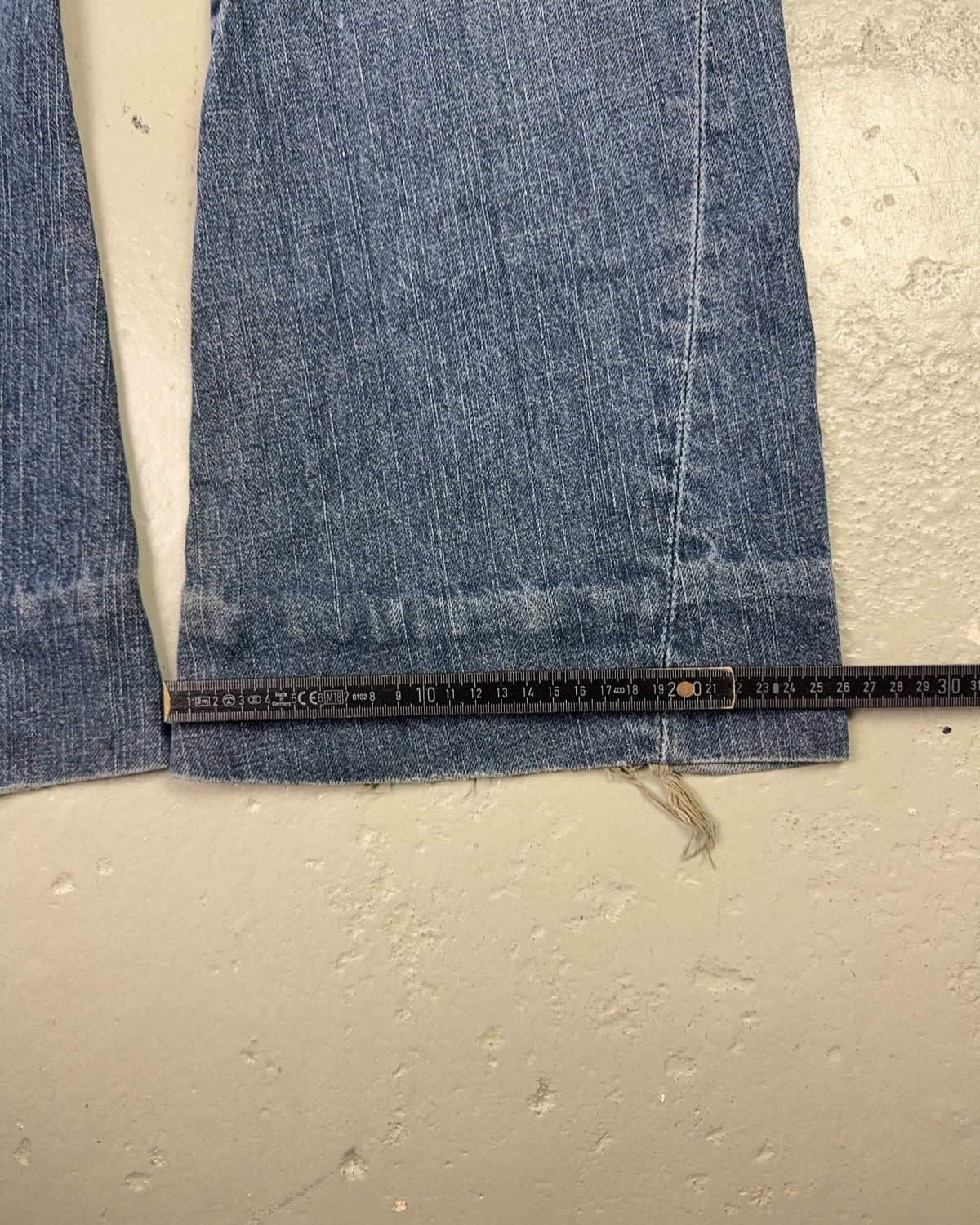 2000's True Religion Bootcut/Flared Jeans *rare 34x30 (L) - Lennys Vintage