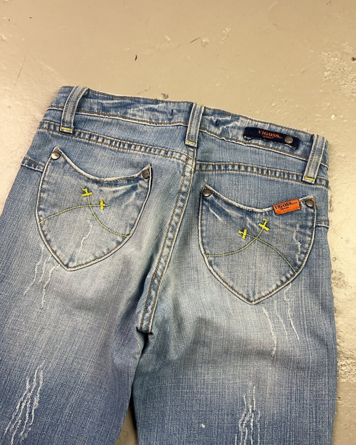 2000's Vigoss Low Waist/Bootcut Jeans Women's * 26x28 (XS) - Lennys Vintage