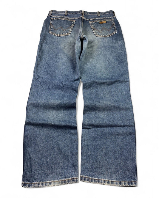2000's Wrangler Baggy Jeans * 37x36 (XXL) - Lennys Vintage