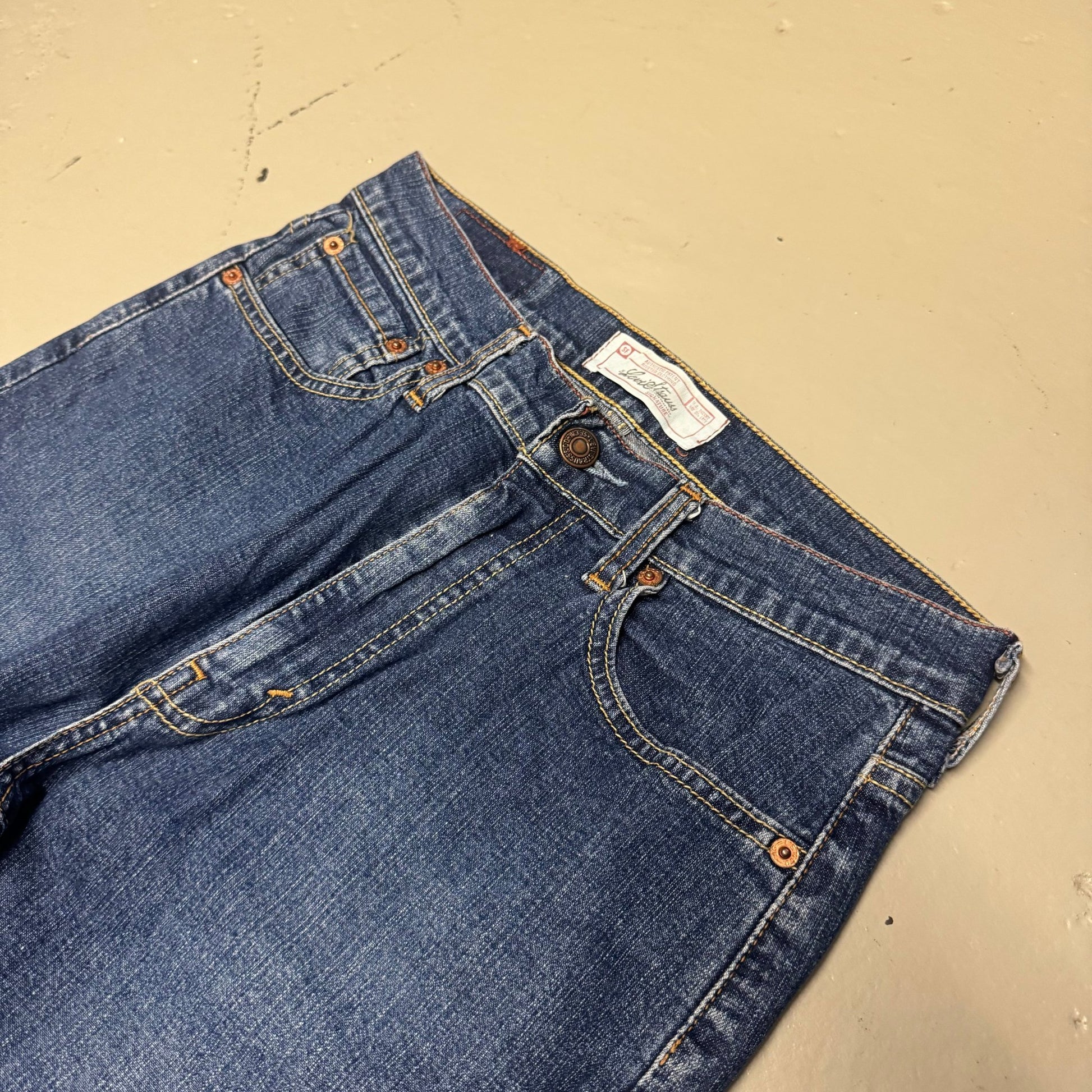 2003 Levi Strauss Jeans Women‘s 28x30 (S) - Lennys Vintage