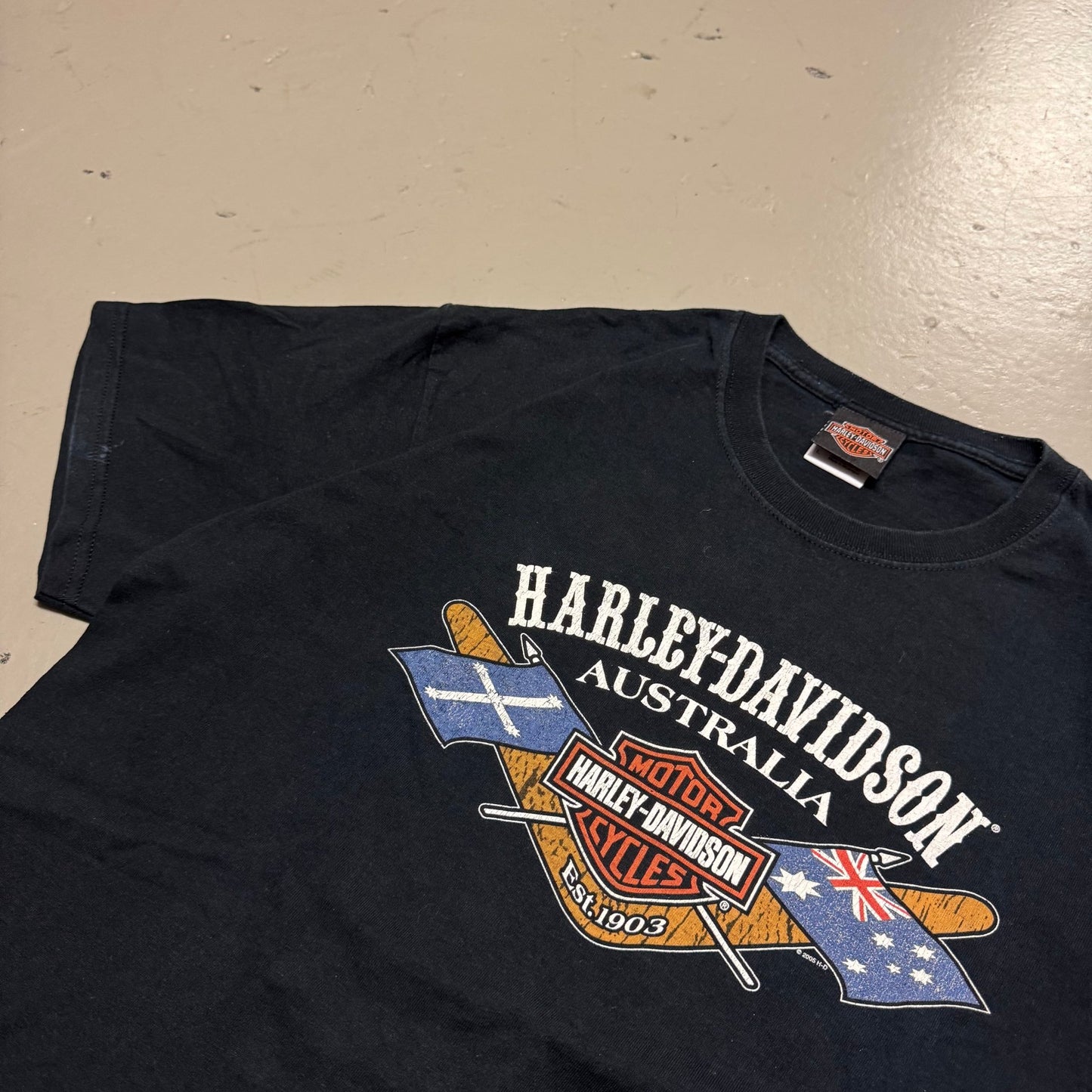 2005 Harley Davidson Australia Shirt *very rare (L) - Lennys Vintage