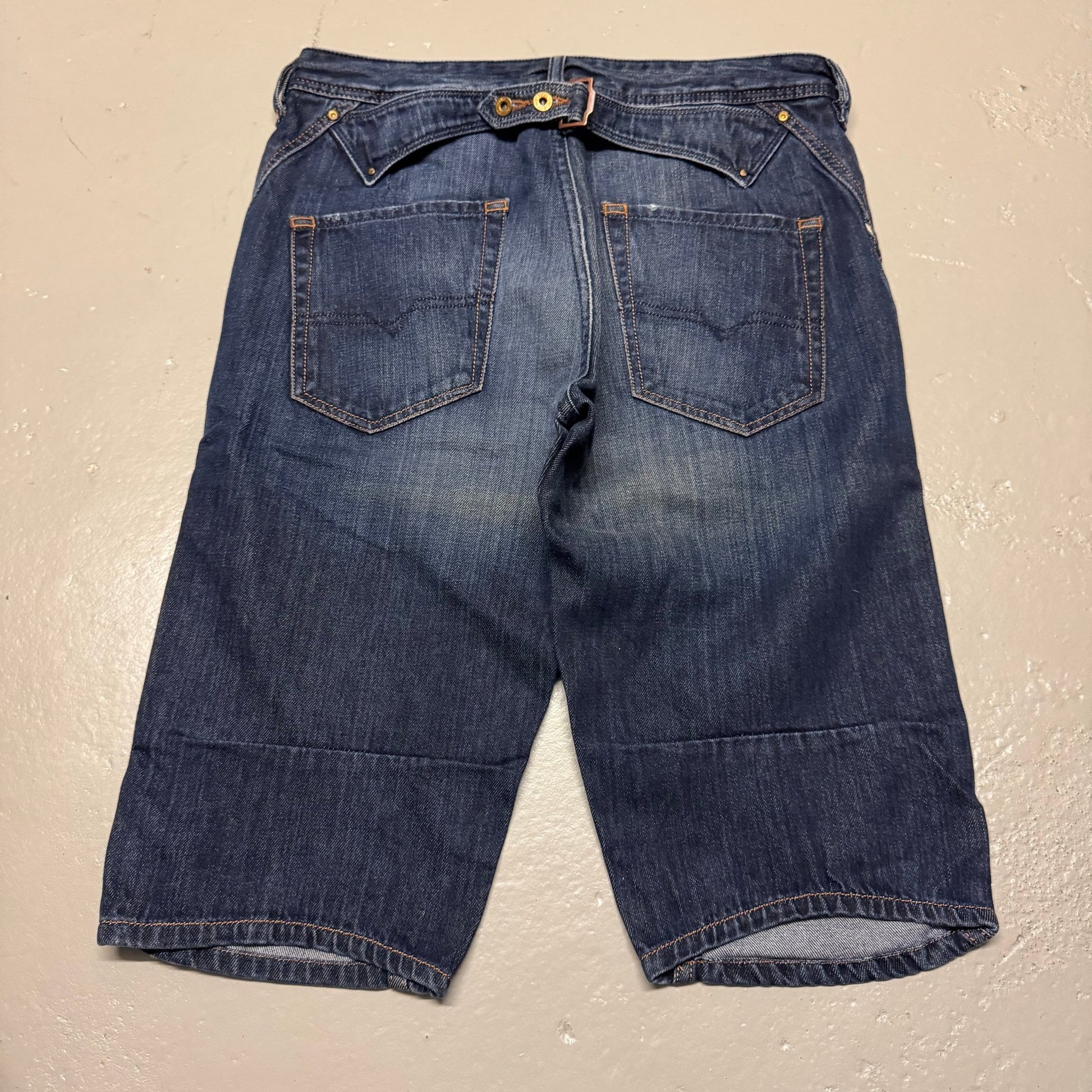 2008 Diesel Shorts/Jorts *rare (W30) - Lennys Vintage