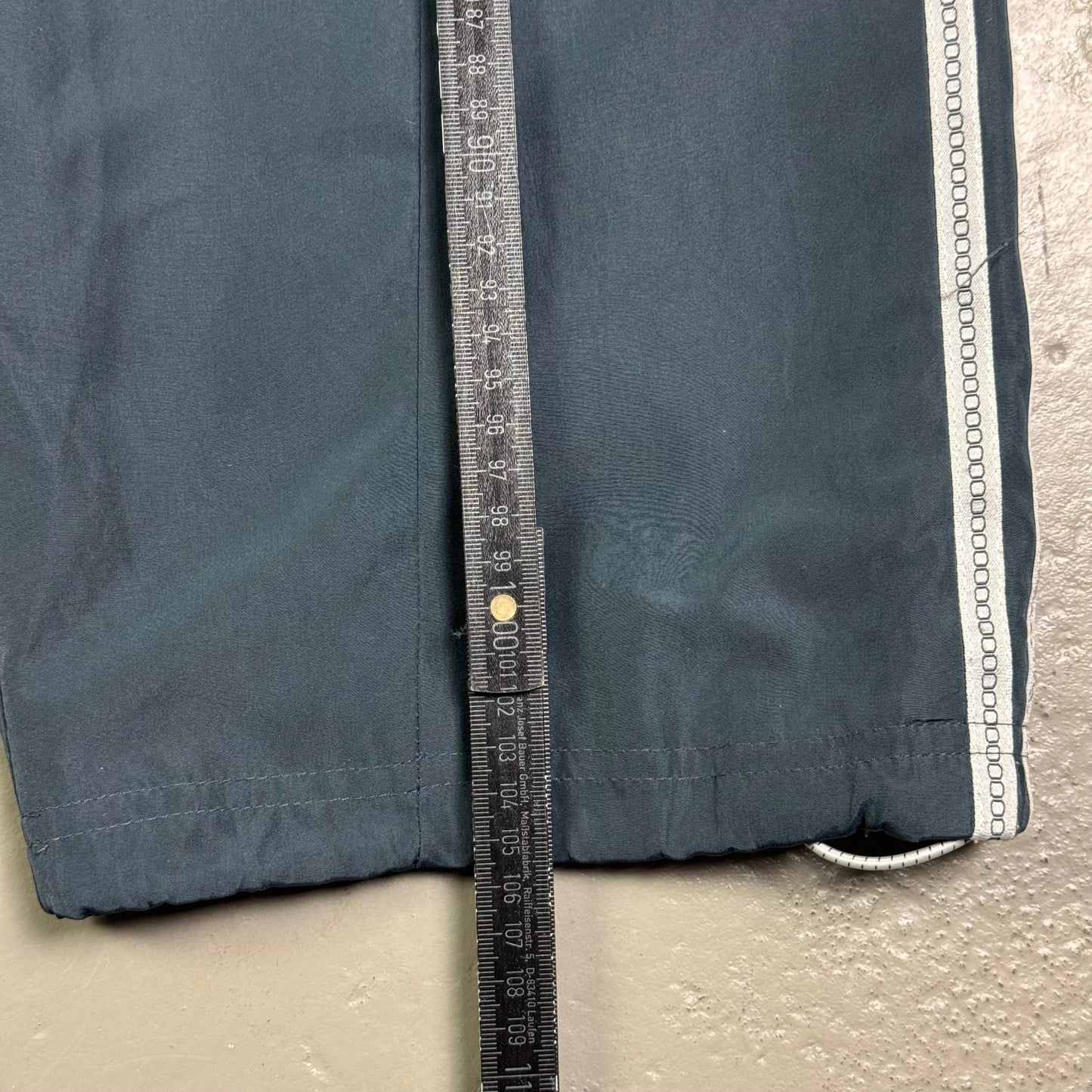 2009 Adidas Baggy Trackpants (L) - Lennys Vintage