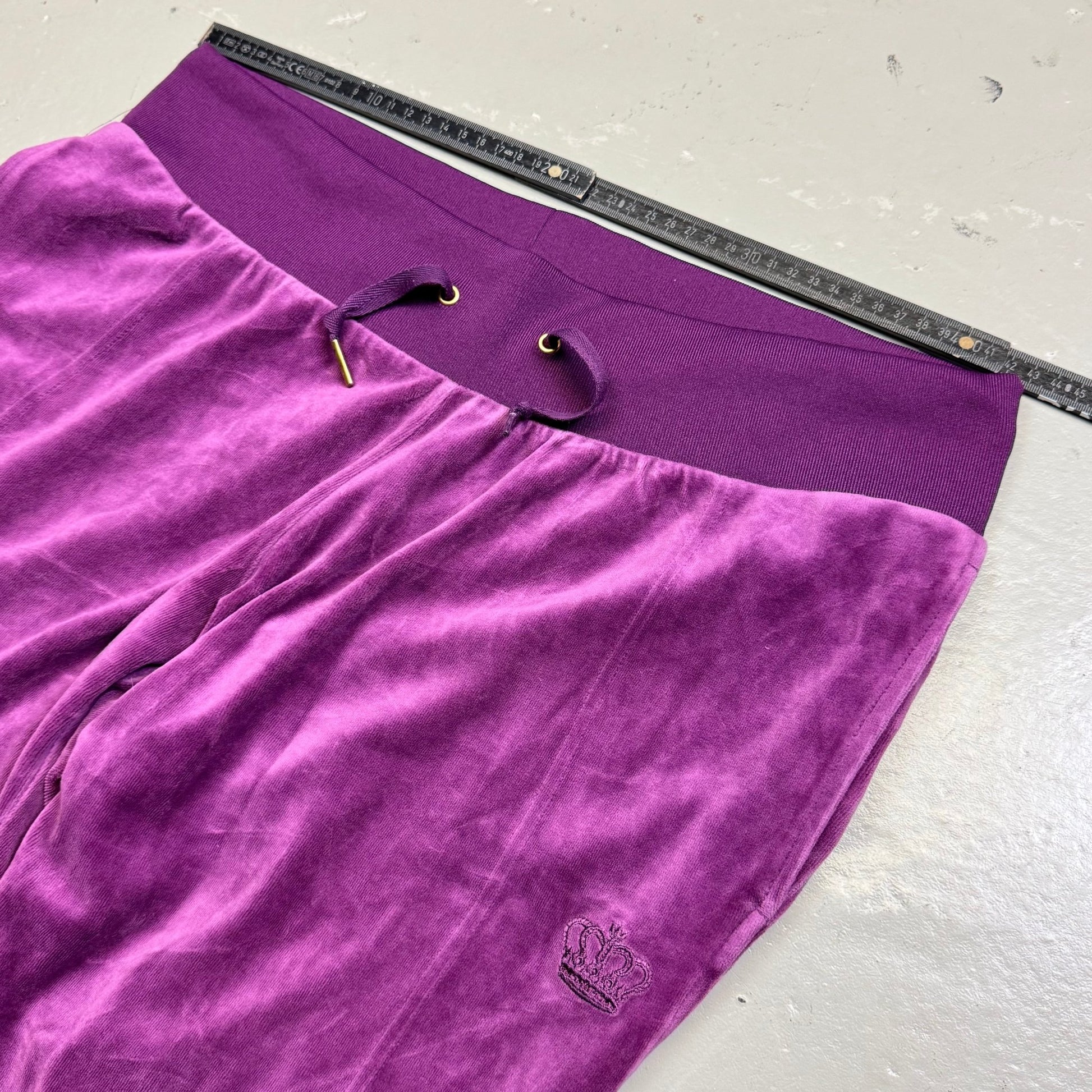 2010 Adidas x Missy Elliott Baggy Velour Trackpants Women’s (L) - Lennys Vintage