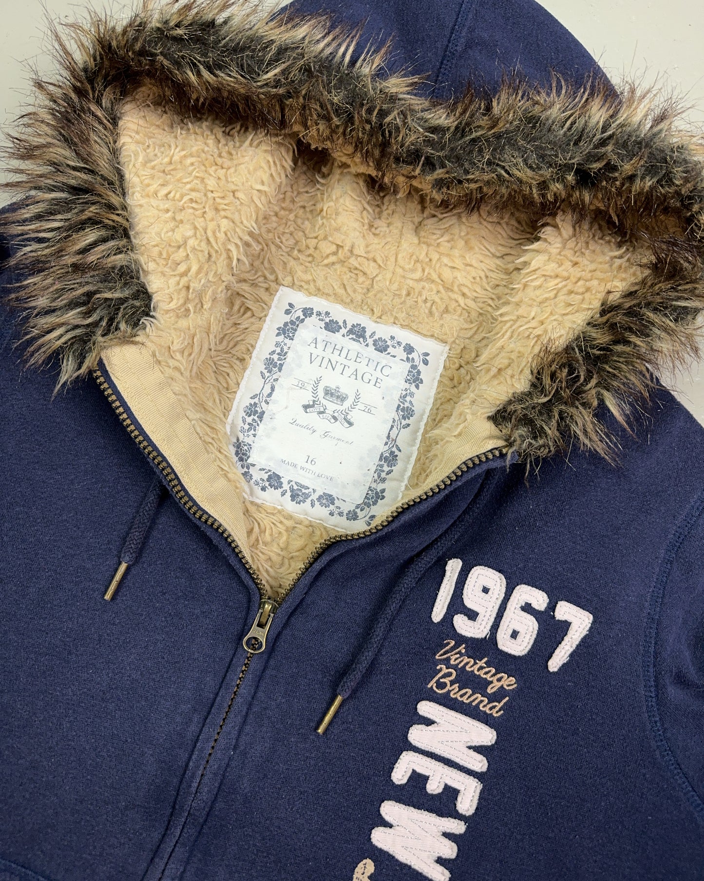 2000's Athletic Vintage Zip Hoodie * (M)