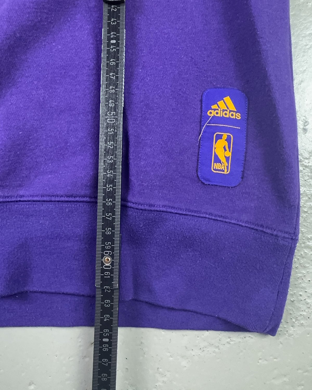2000's Adidas Hoodie * (S)